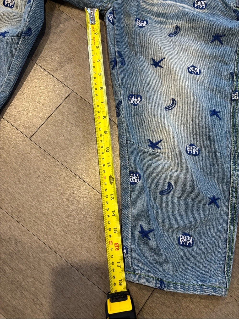 Women's Blue Embroidered Denim Shorts - Picture 14 of 15